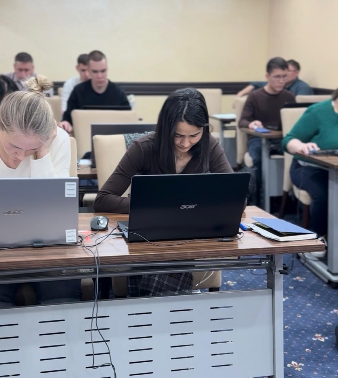 В компании состоялось годовое собрание по итогам 2025 года. В рамках мероприятия были подведены ключевые результаты деятельности за прошедший год, а также проведено обучение для сотрудников, направленное на развитие профессиональных компетенций и повышение эффективности работы.